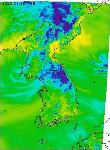 2025-01-16 17 : 00