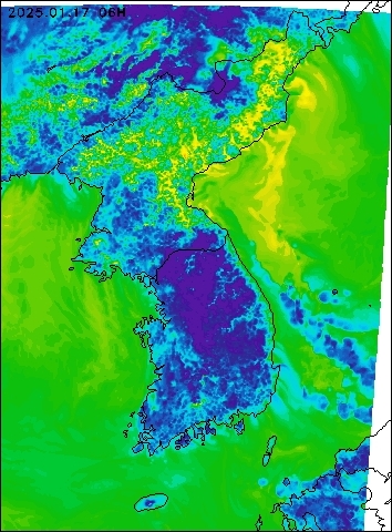 2025-01-17 06 : 00