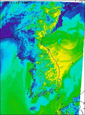 2025-01-18 19 : 00