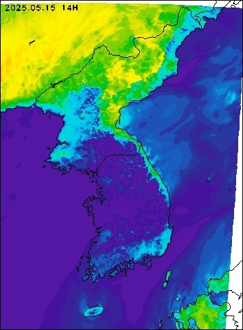 2025-05-15 14 : 00