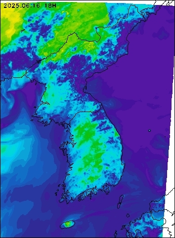 2025-06-16 18 : 00