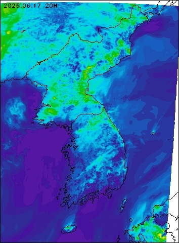 2025-06-17 20 : 00