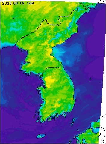 2025-06-18 16 : 00