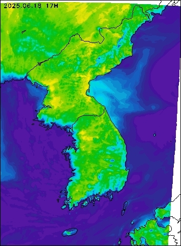 2025-06-18 17 : 00