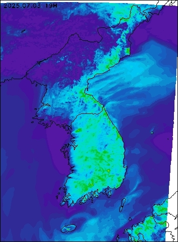 2025-07-03 19 : 00