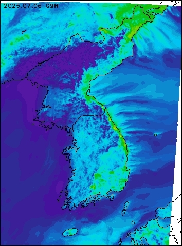2025-07-06 09 : 00