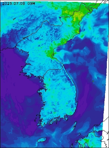 2025-07-08 09 : 00
