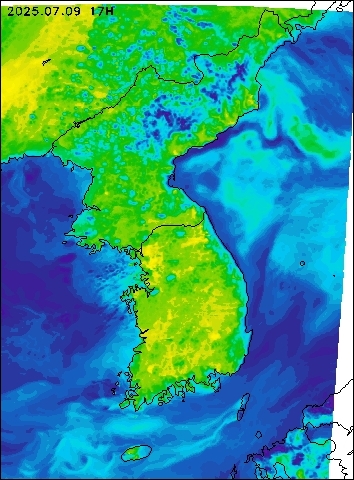 2025-07-09 17 : 00