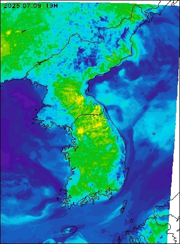2025-07-09 19 : 00