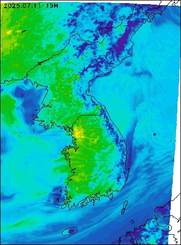 2025-07-11 19 : 00