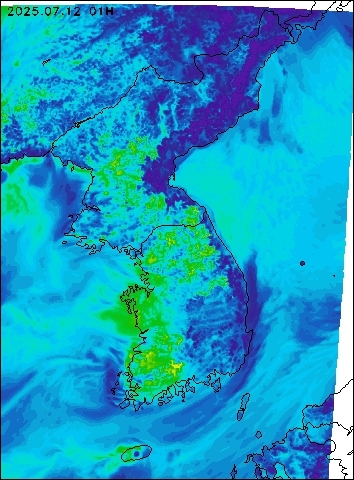 2025-07-12 01 : 00