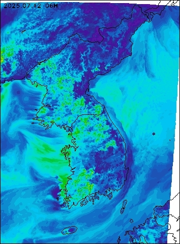 2025-07-12 06 : 00