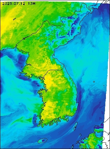 2025-07-12 13 : 00
