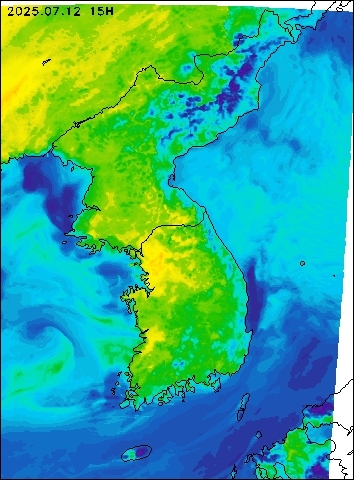 2025-07-12 15 : 00