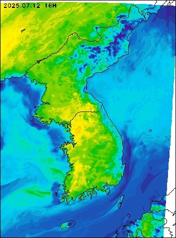 2025-07-12 16 : 00