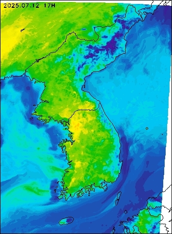 2025-07-12 17 : 00