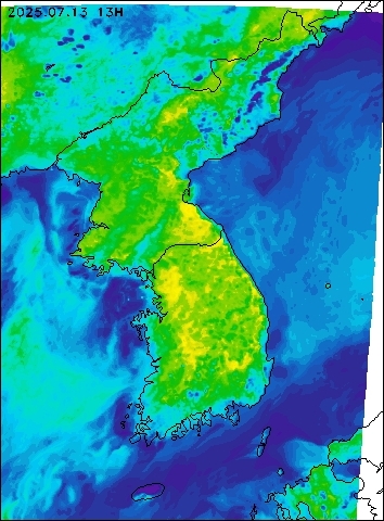 2025-07-13 13 : 00