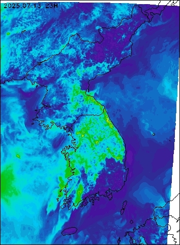 2025-07-13 23 : 00