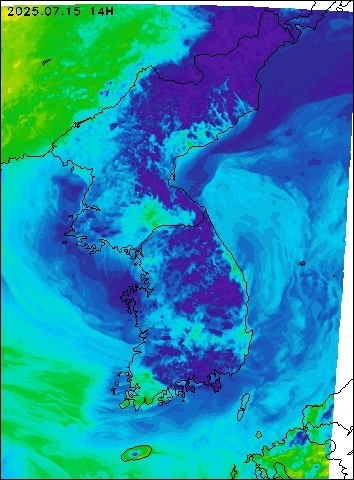 2025-07-15 14 : 00