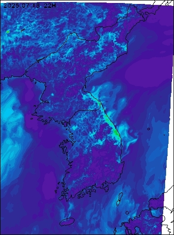 2025-07-18 22 : 00