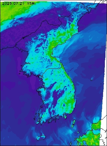 2025-07-21 15 : 00