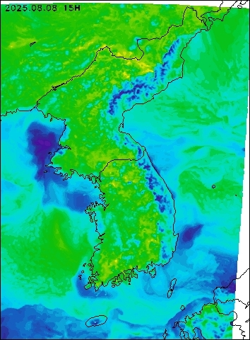 2025-08-08 15 : 00