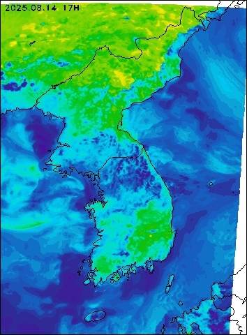 2025-08-14 17 : 00
