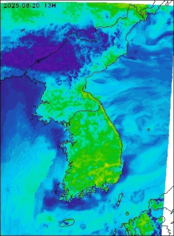 2025-08-20 13 : 00