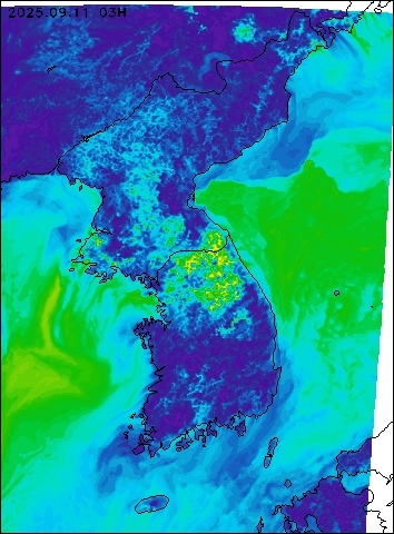 2025-09-11 03 : 00