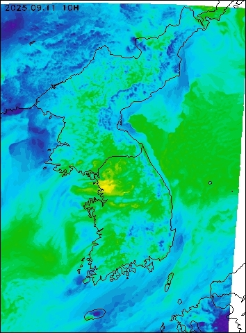 2025-09-11 10 : 00