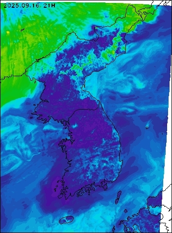 2025-09-16 21 : 00