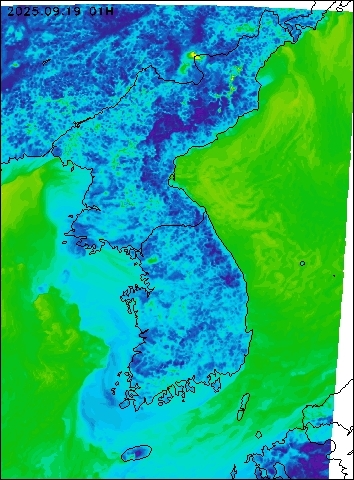 2025-09-19 01 : 00