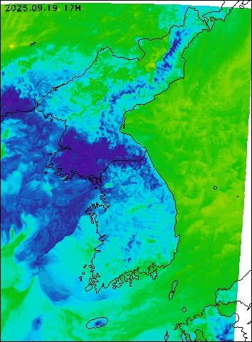 2025-09-19 17 : 00