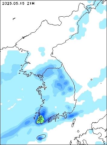 2025-05-15 21 : 00