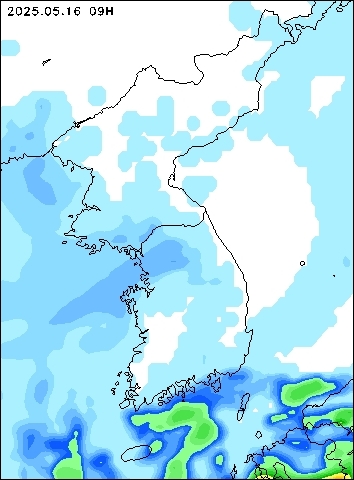 2025-05-16 09 : 00