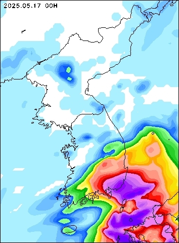 2025-05-17 00 : 00