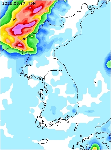 2025-05-17 15 : 00