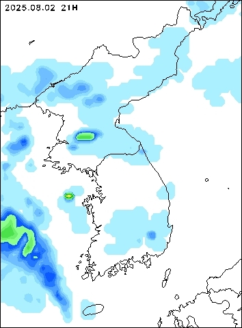 2025-08-02 21 : 00