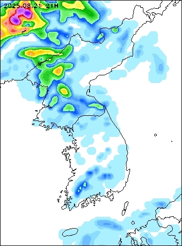 2025-08-21 21 : 00