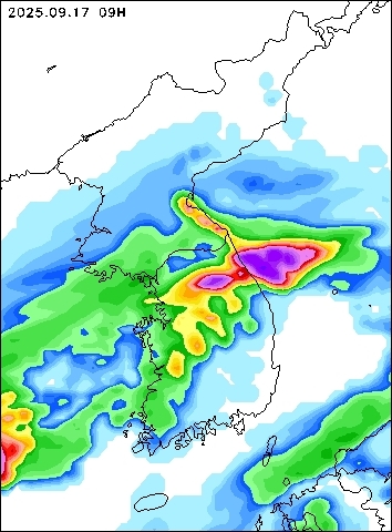 2025-09-17 09 : 00