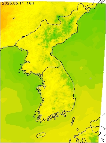 2025-05-11 16 : 00