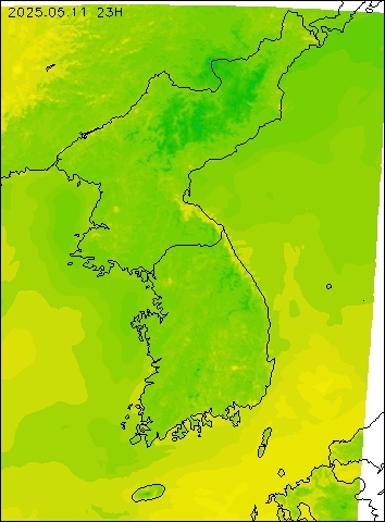 2025-05-11 23 : 00