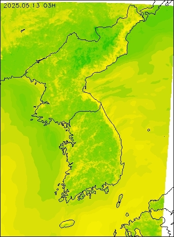2025-05-13 03 : 00