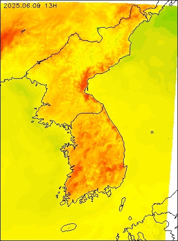 2025-06-09 13 : 00