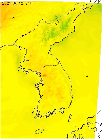2025-06-12 21 : 00