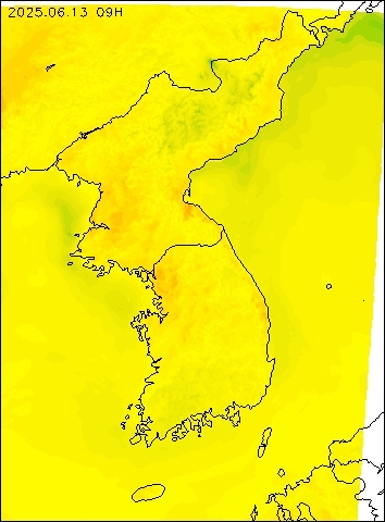 2025-06-13 09 : 00