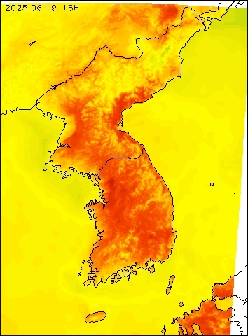 2025-06-19 16 : 00