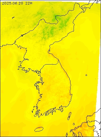 2025-06-20 22 : 00