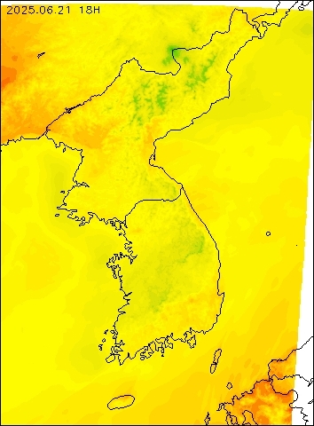 2025-06-21 18 : 00
