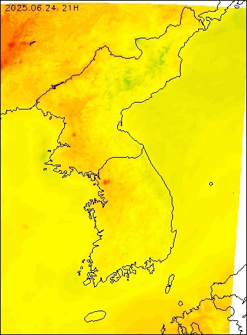 2025-06-24 21 : 00